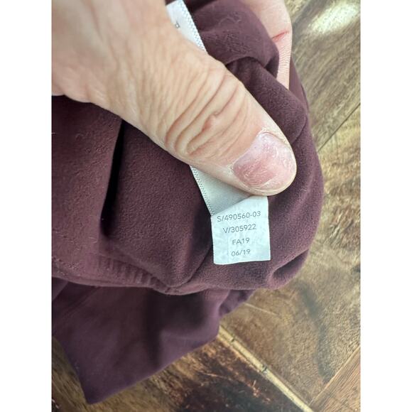 Athleta Women's Burgundy Red Salutation Stash High Rise Leggings Size Small - Picture 2 of 3